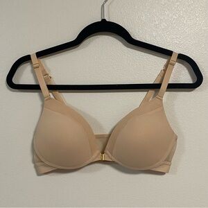 Lively Bra Women’s Size 36B BeigeFront Close No Wire Bra